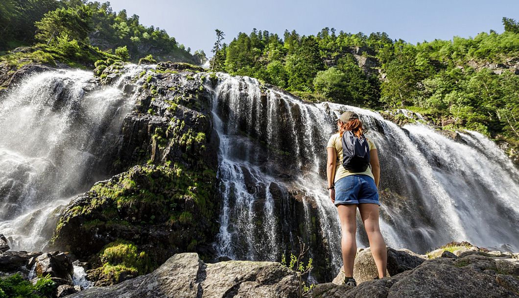 Cascade d'Ars - Aulus-les-Bains © Stéphane Meurisse / Ariège Pyrénées Tourisme